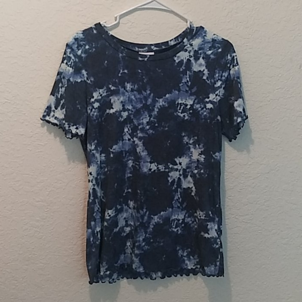 Lularoe Kelly top